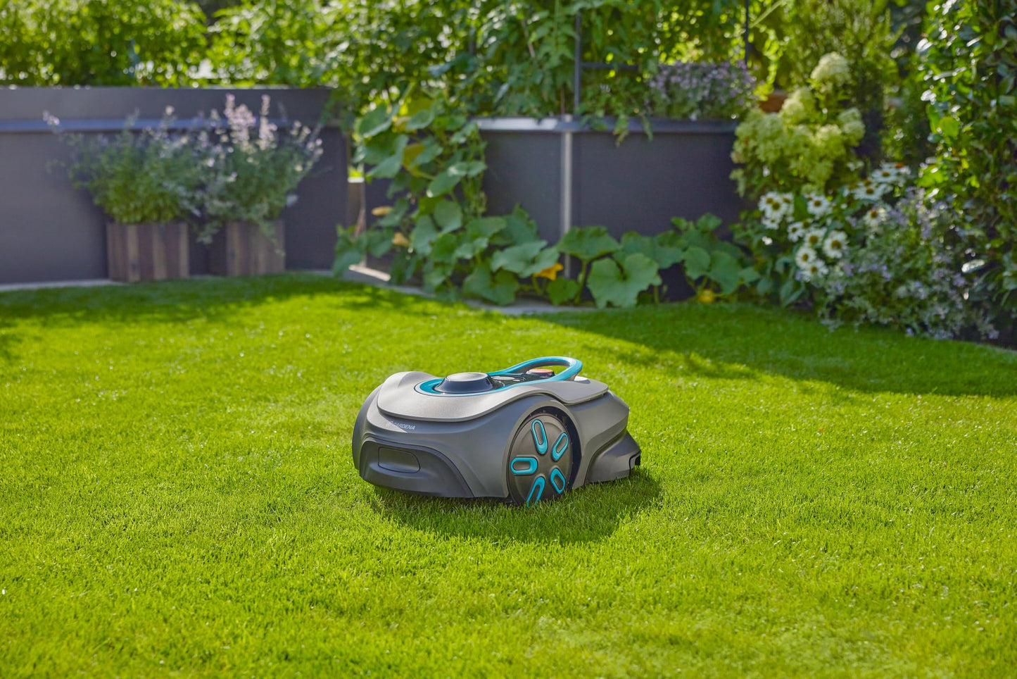 Gardena SILENO Free 1100m² Set - Ohne Begrenzungskabel, LONA Intelligence, App-Steuerung, 1100m²